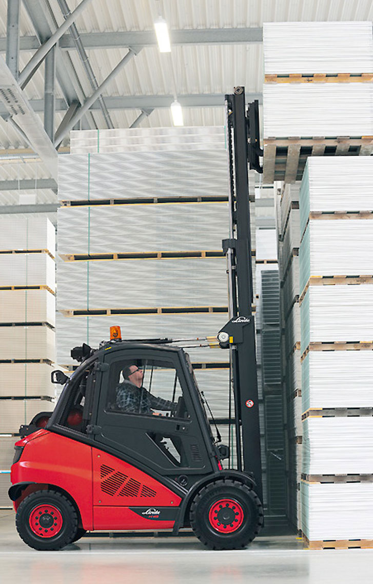Linde series394 h40-h50 engine forklift warehouse