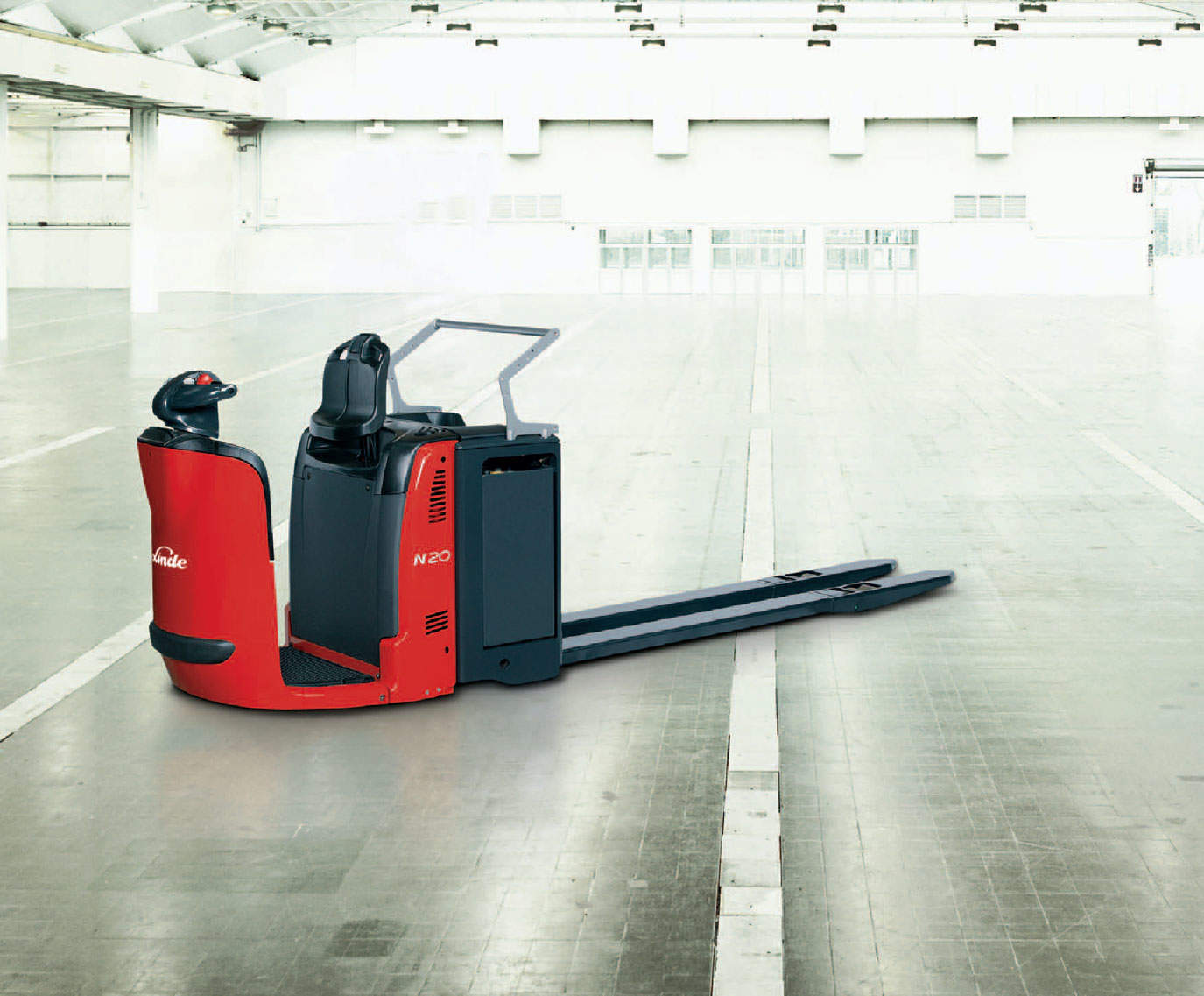 forklift hire linde N20 N24HP performance left