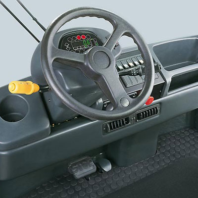 forklift hire linde series127 P250 electric tow tractor tow coupling