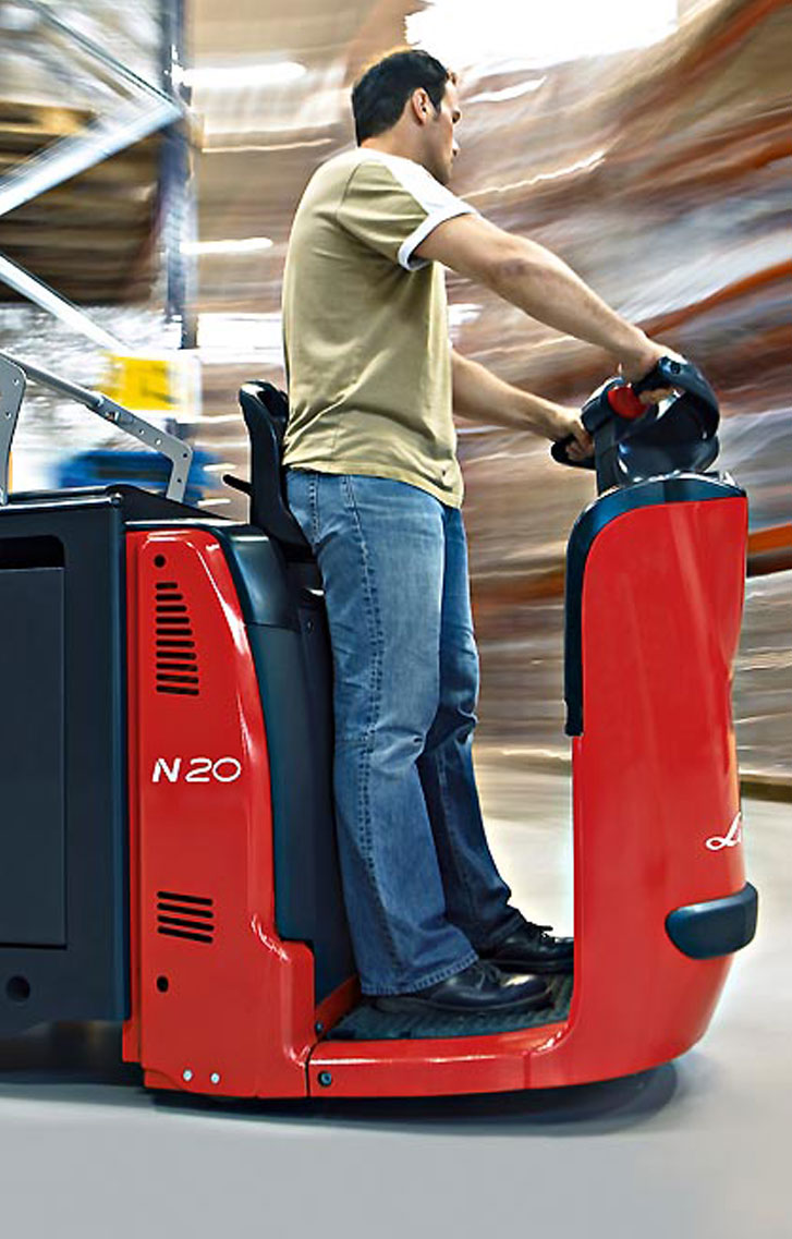 forklift hire linde series132 N20 N24HP electric order pickers warehouse