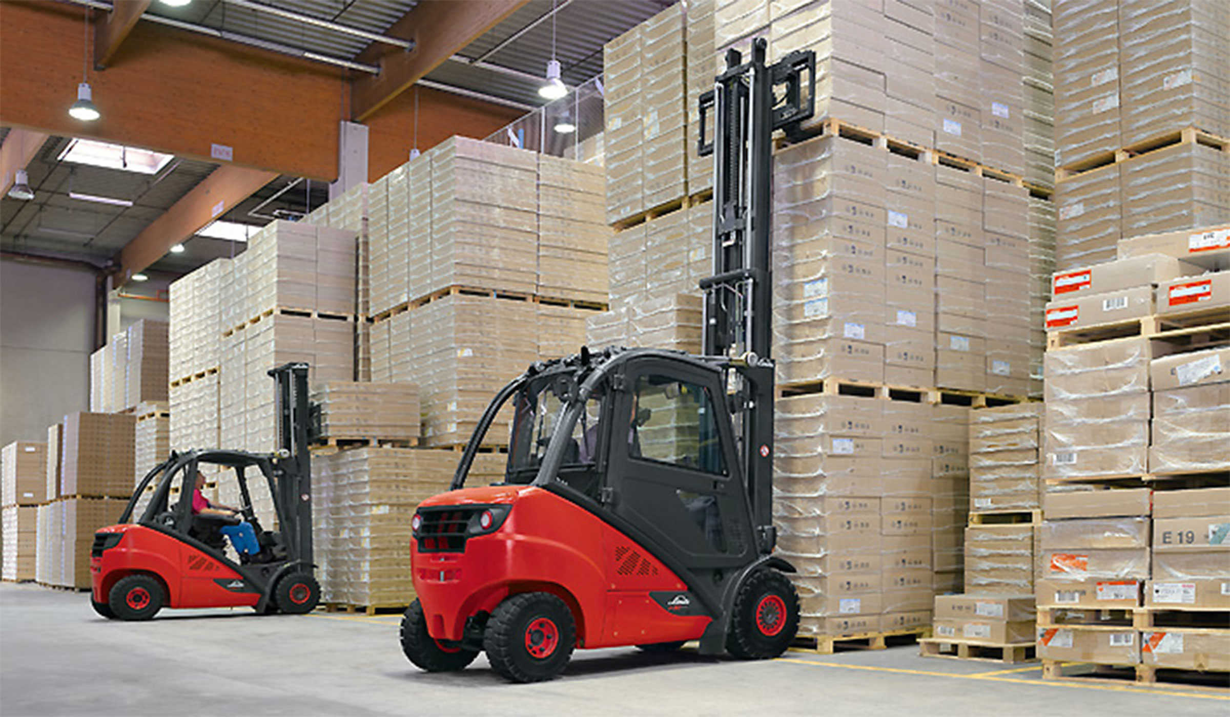 forklift hire linde series392 h20 h25 engine forklift warehouse