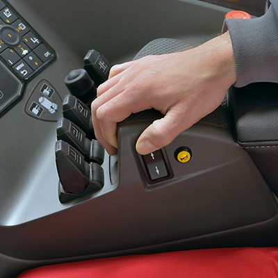 forklift hire linde series8923 R25F electric reach trucks controls