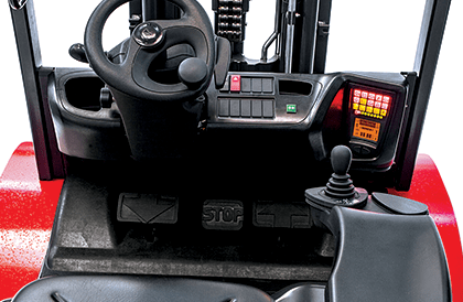 Linde series 1220 H25-H35 engine forklift operator's compartment