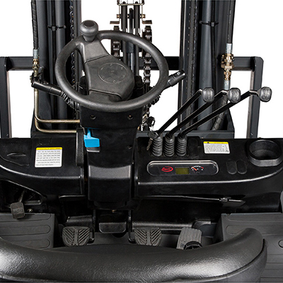 forklift-hire-baoli-series-kbd-kbg-25-35-engine-forklift-control-compartment