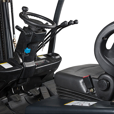 forklift-hire-baoli-series-kbd-kbg-25-35-engine-forklift-operators-compartment