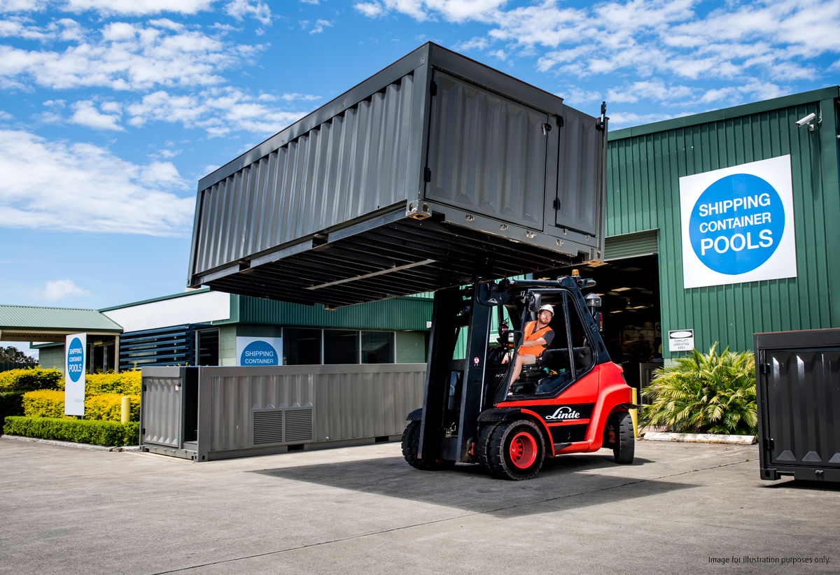 Refurbished Linde forklift is a pools winner