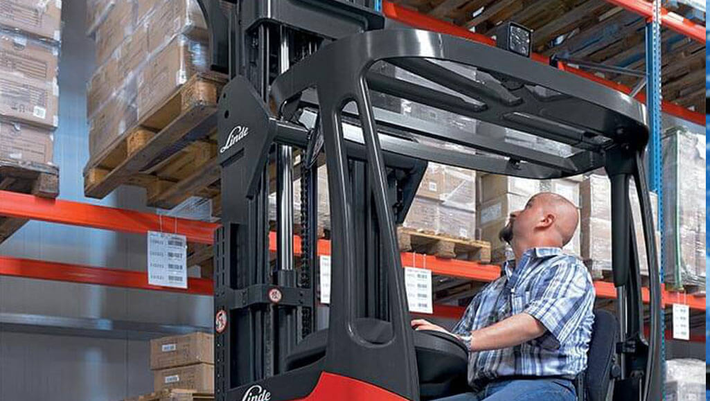 How Can Dynamic Mast Control Help Create a Safer Workplace?